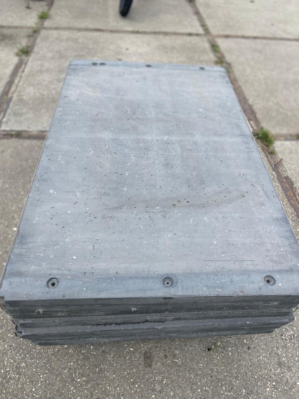 Kunststof Steenschotten Boven Miden 150x95x5 