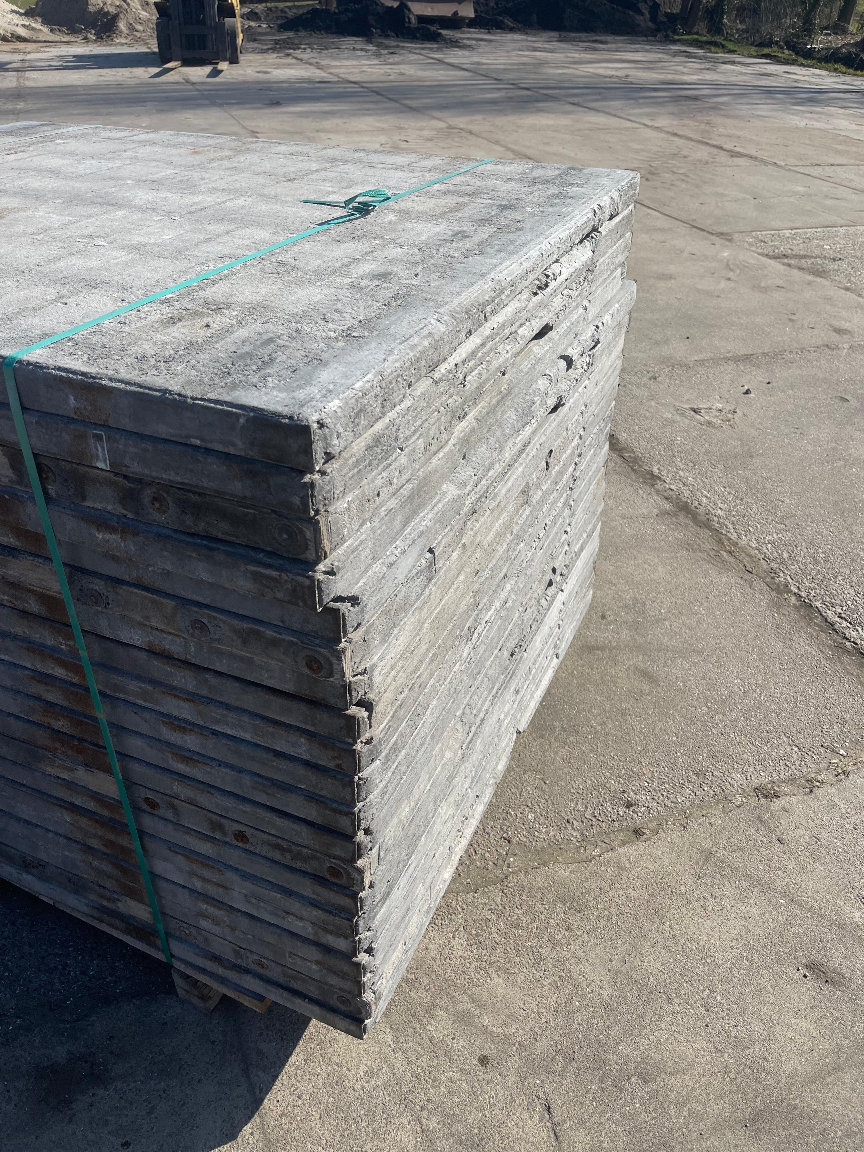 Rechts Kunststof Steenschotten 145x115x5